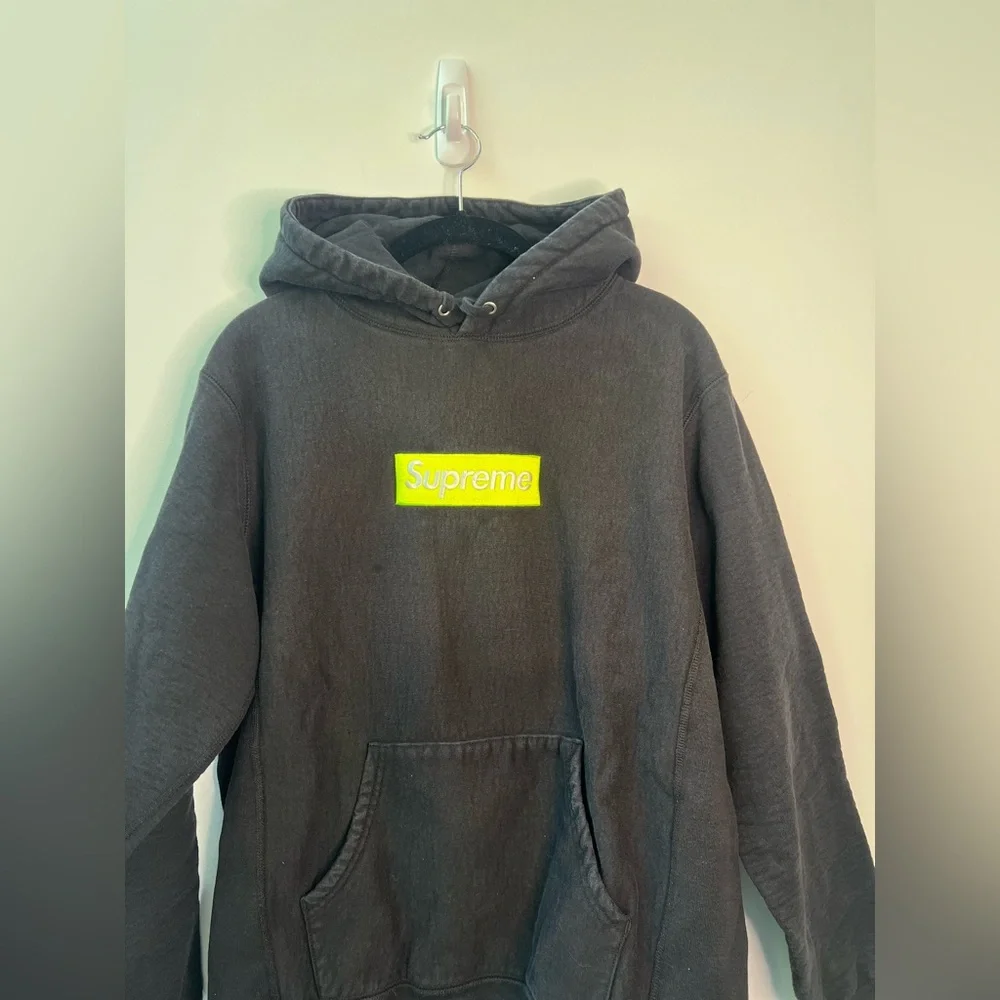 Supreme Black Hoodie with Neon Yellow Accent - Picture 4 of 6